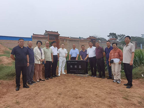 曲村鎮(zhèn)漢汾陽侯靳強遺跡保護座談會勝利召開4.jpg